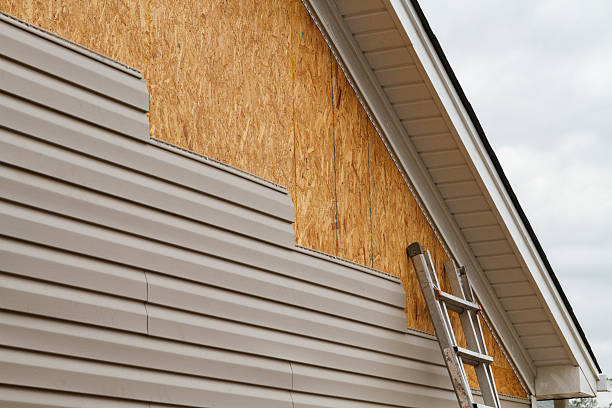 24/7 Emergency Siding Repair experts in Silverdale, PA